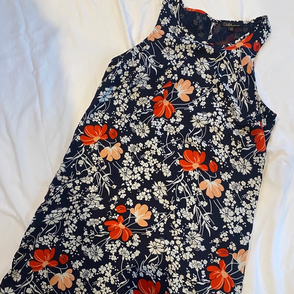 Floral dress - Picture 1 of 3